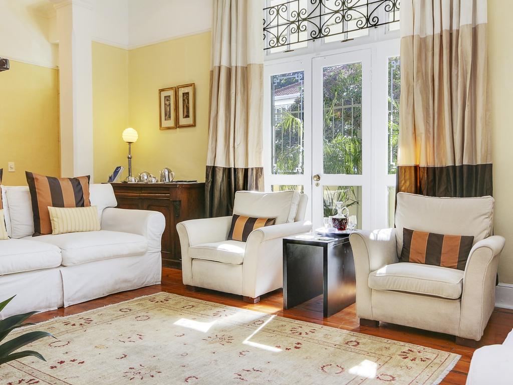 Liberty Lodge Guest House Cape Town Bagian luar foto